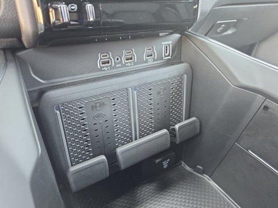 2026 RAM 1500 Laramie 4x4 Crew Cab 5'7" Box
