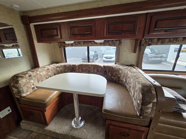 2012 Ford Econoline Commercial Cutaway E-450 Super Duty 158" DRW