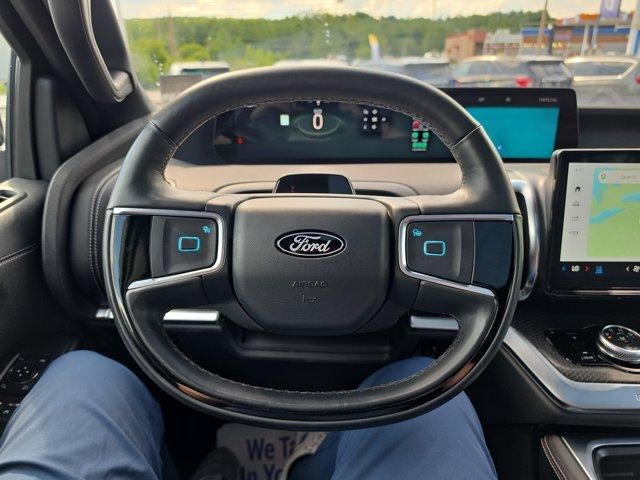 2025 Ford Expedition Platinum 4x4