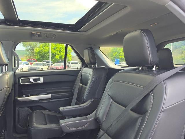 2023 Ford Explorer XLT 4WD