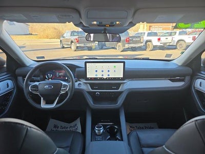 2025 Ford Explorer Active RWD