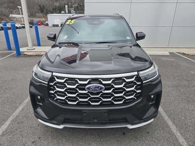 2025 Ford Explorer Platinum 4WD