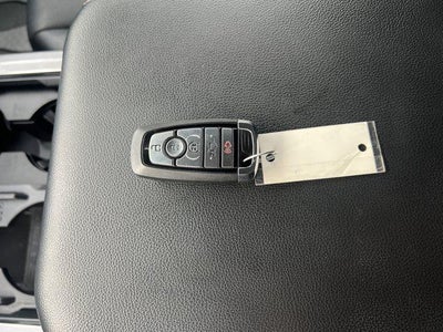 2024 Ford Super Duty F-250 SRW LARIAT 4WD Crew Cab 6.75' Box