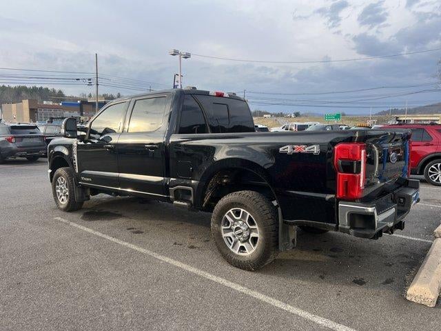 2024 Ford Super Duty F-250 SRW LARIAT 4WD Crew Cab 6.75' Box