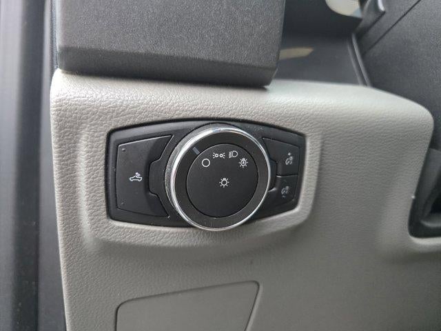 2021 Ford Super Duty F-250 SRW XL 4WD Crew Cab 6.75' Box