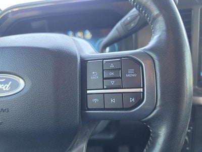 2023 Ford Super Duty F-350 SRW LARIAT 4WD Crew Cab 6.75' Box