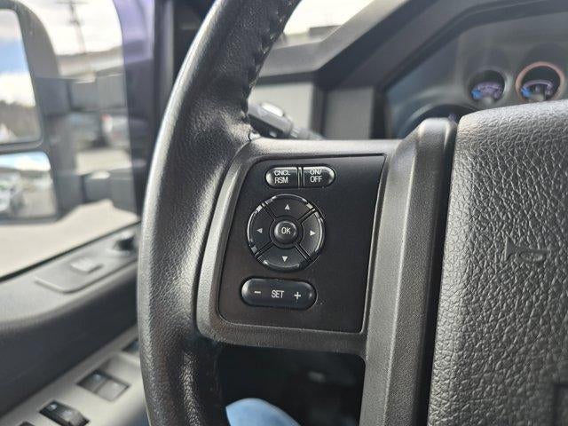 2016 Ford Super Duty F-350 SRW 4WD Crew Cab 6-3/4 Ft Box Lariat