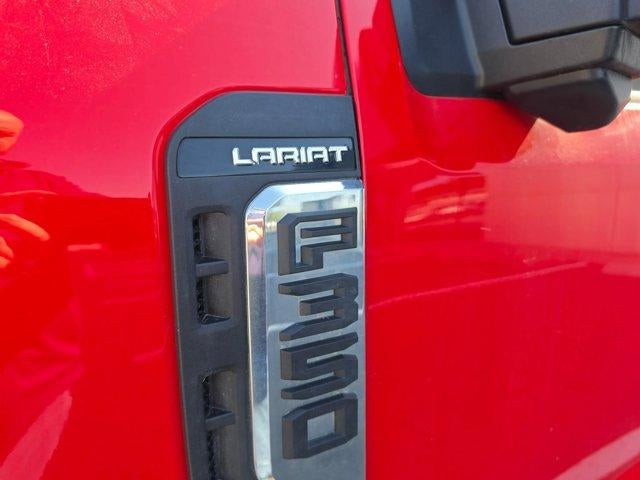 2023 Ford Super Duty F-350 SRW LARIAT 4WD Crew Cab 6.75' Box