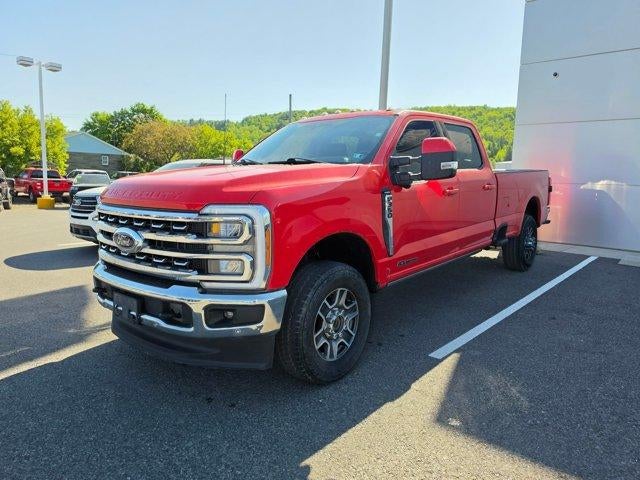 2023 Ford Super Duty F-350 SRW LARIAT 4WD Crew Cab 6.75' Box