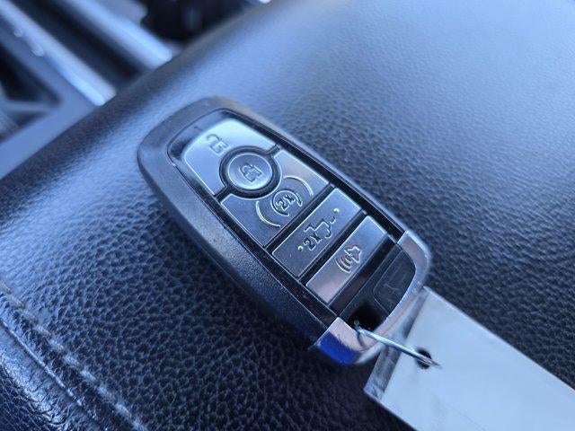 2019 Ford F-150 LARIAT 4WD SuperCrew 5.5' Box