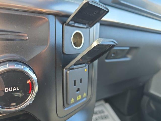 2023 Ford F-150 Raptor 4WD SuperCrew 5.5' Box