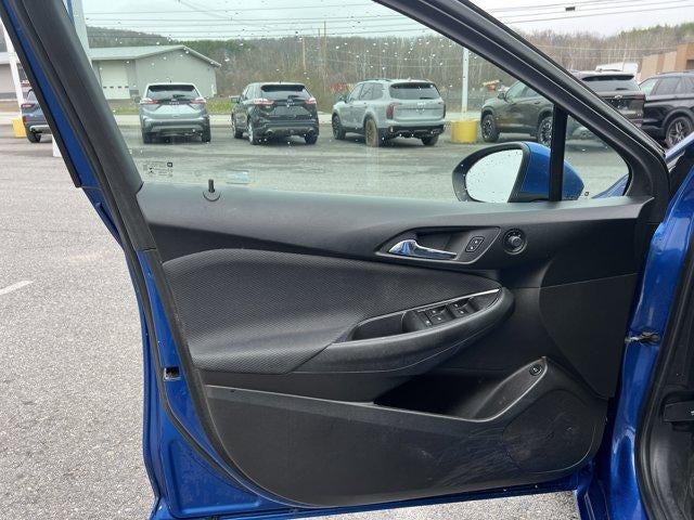 2017 Chevrolet Cruze Sedan LT (Automatic)