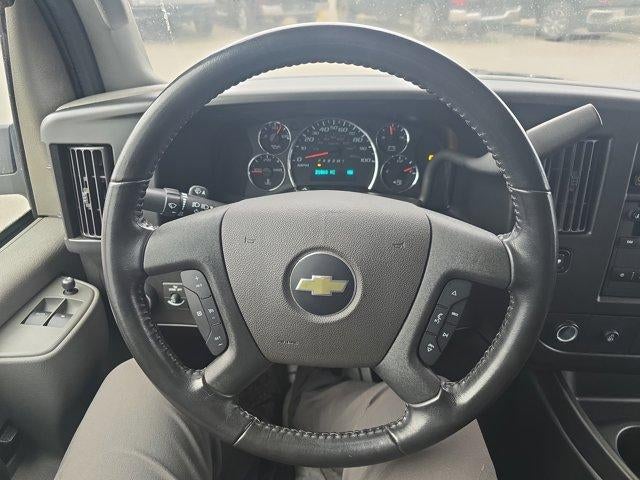 2023 Chevrolet Express Passenger 3500 Regular Wheelbase Rear-Wheel Drive 1LS
