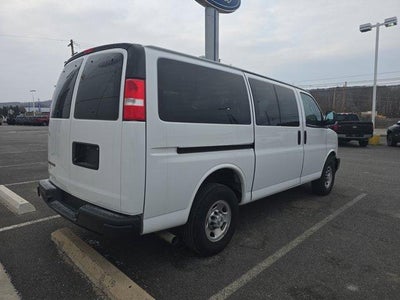 2023 Chevrolet Express Passenger 3500 Regular Wheelbase Rear-Wheel Drive 1LS
