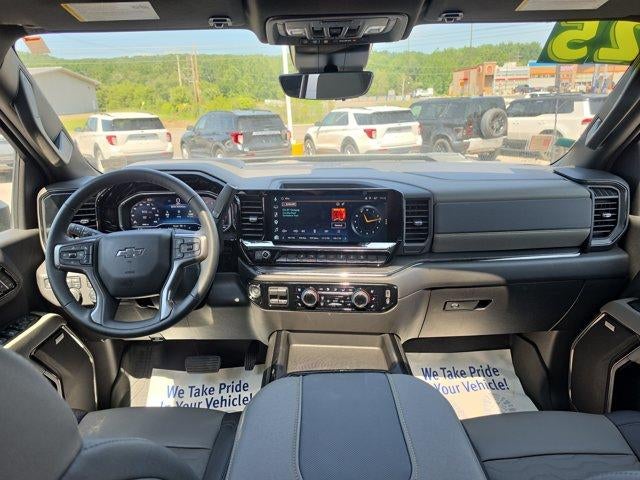 2025 Chevrolet Silverado 2500 HD Crew Cab Standard Box 4-Wheel Drive ZR2