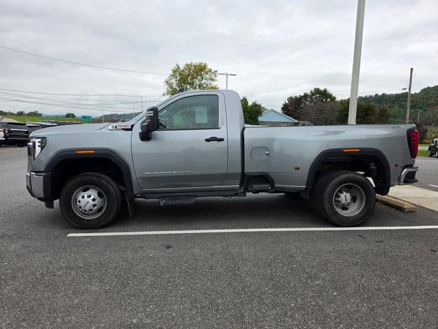 2024 GMC Sierra 3500HD Regular Cab Long Box 4-Wheel Drive Pro