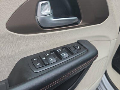 2018 Chrysler Pacifica Touring L FWD