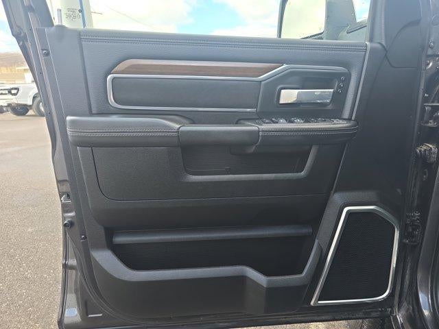 2024 RAM 2500 Laramie 4x4 Crew Cab 6'4" Box