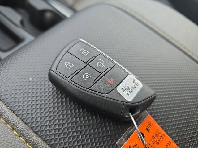 2023 Chevrolet Silverado 1500 Crew Cab Short Box 4-Wheel Drive ZR2