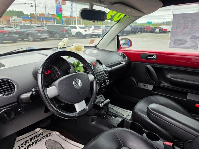 2009 Volkswagen New Beetle Convertible 2dr Auto S PZEV Convertible