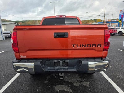 2017 Toyota Tundra 4WD 4WD SR5 CrewMax 5.5' Bed 5.7L (SE)