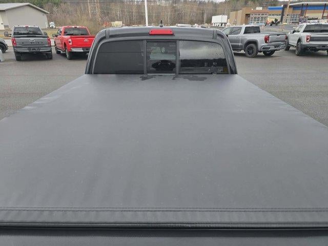 2017 Toyota Tacoma TRD Sport Access Cab 6' Bed V6 4x4 MT (Natl)