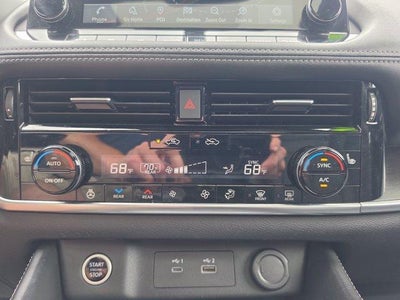 2022 Nissan Rogue AWD Platinum