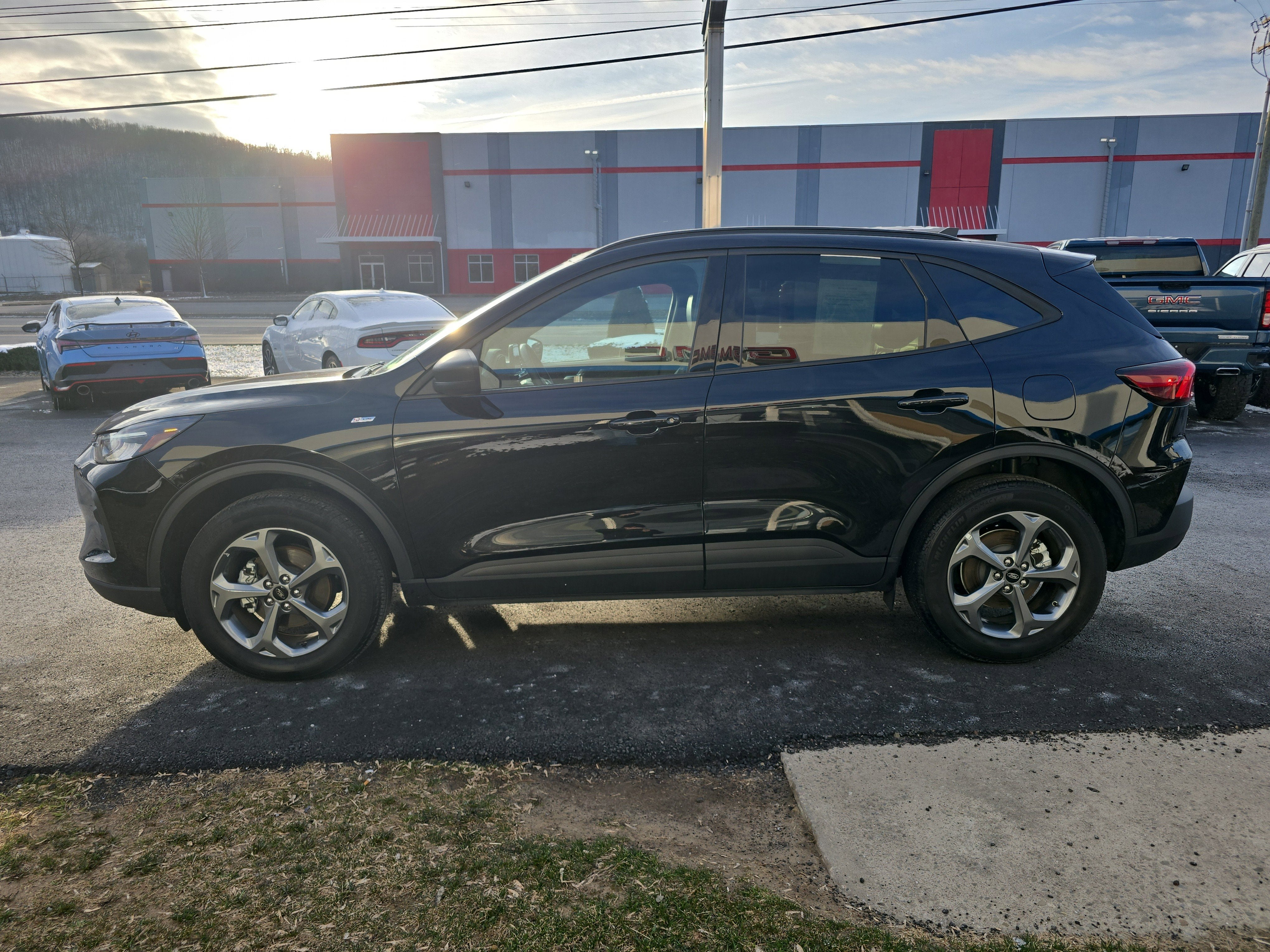 2025 Ford Escape ST-Line