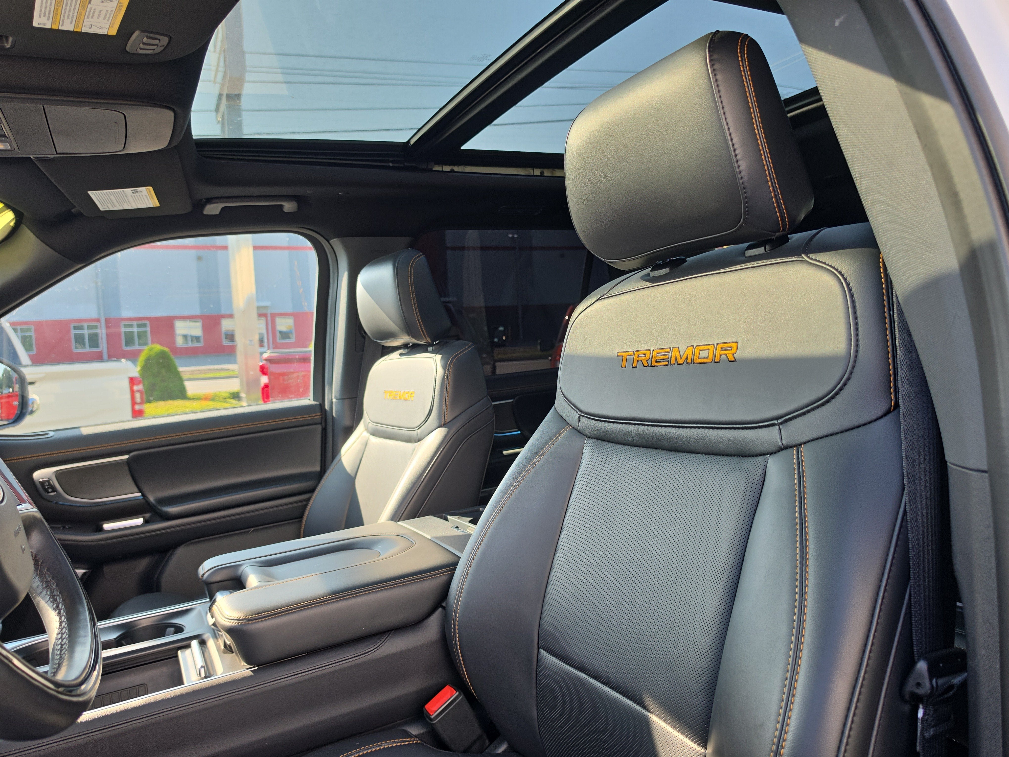 2025 Ford Expedition Tremor