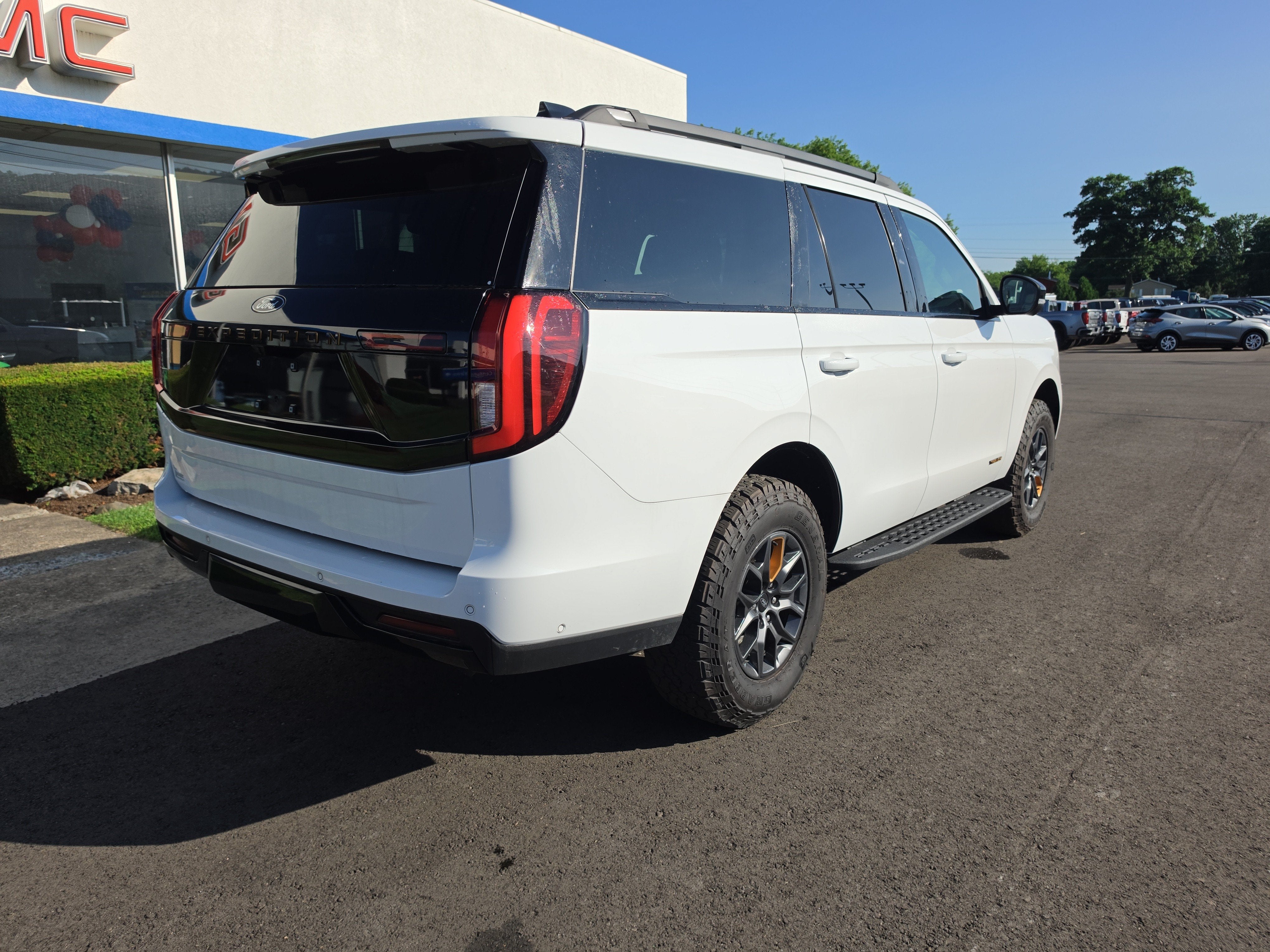 2025 Ford Expedition Tremor