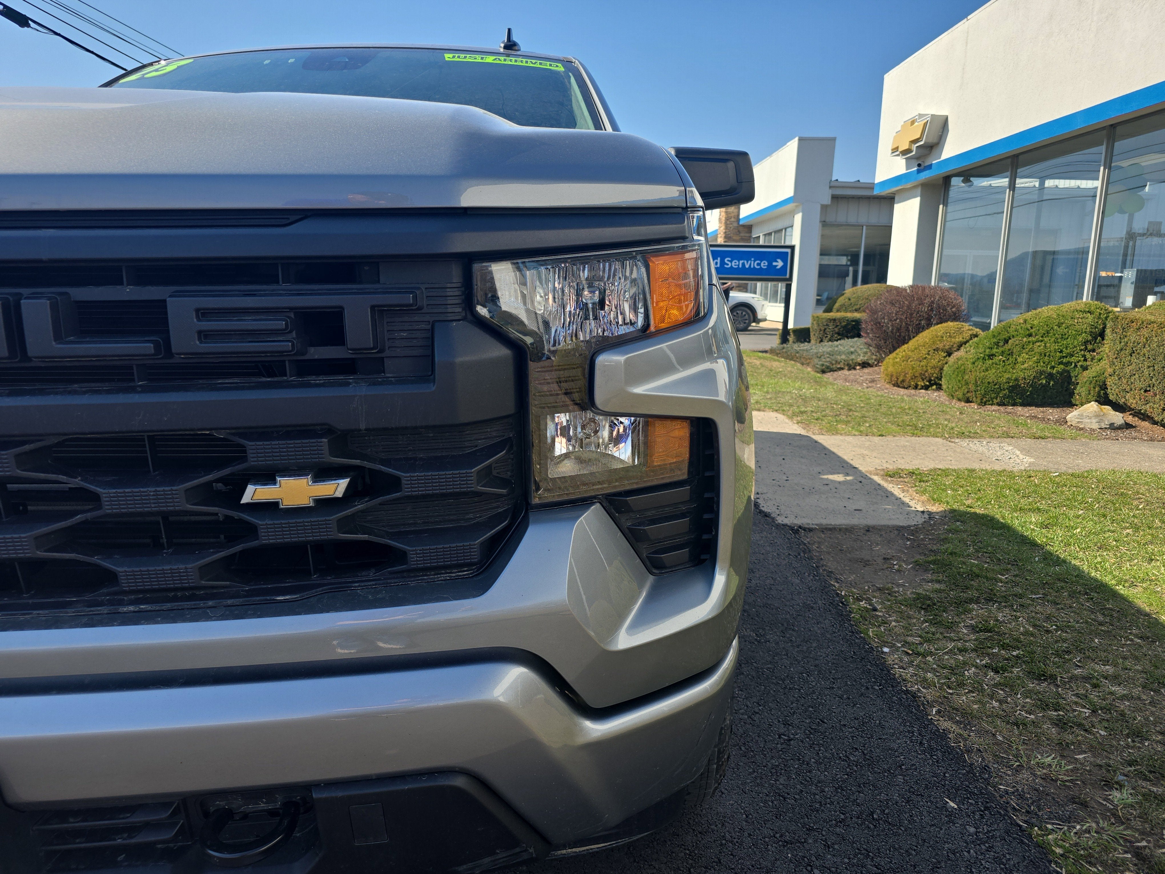 2023 Chevrolet Silverado 1500 Custom
