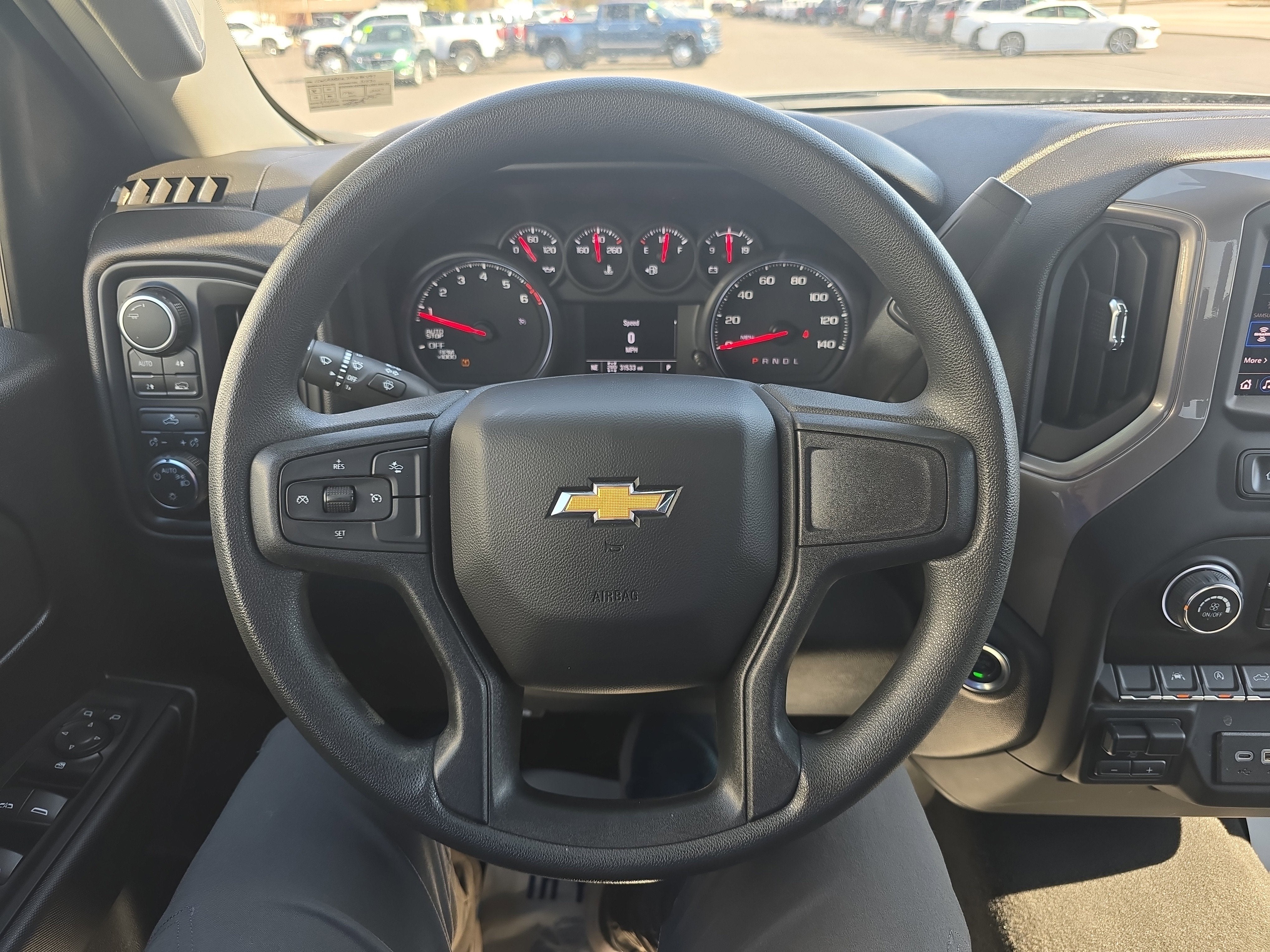 2023 Chevrolet Silverado 1500 Custom