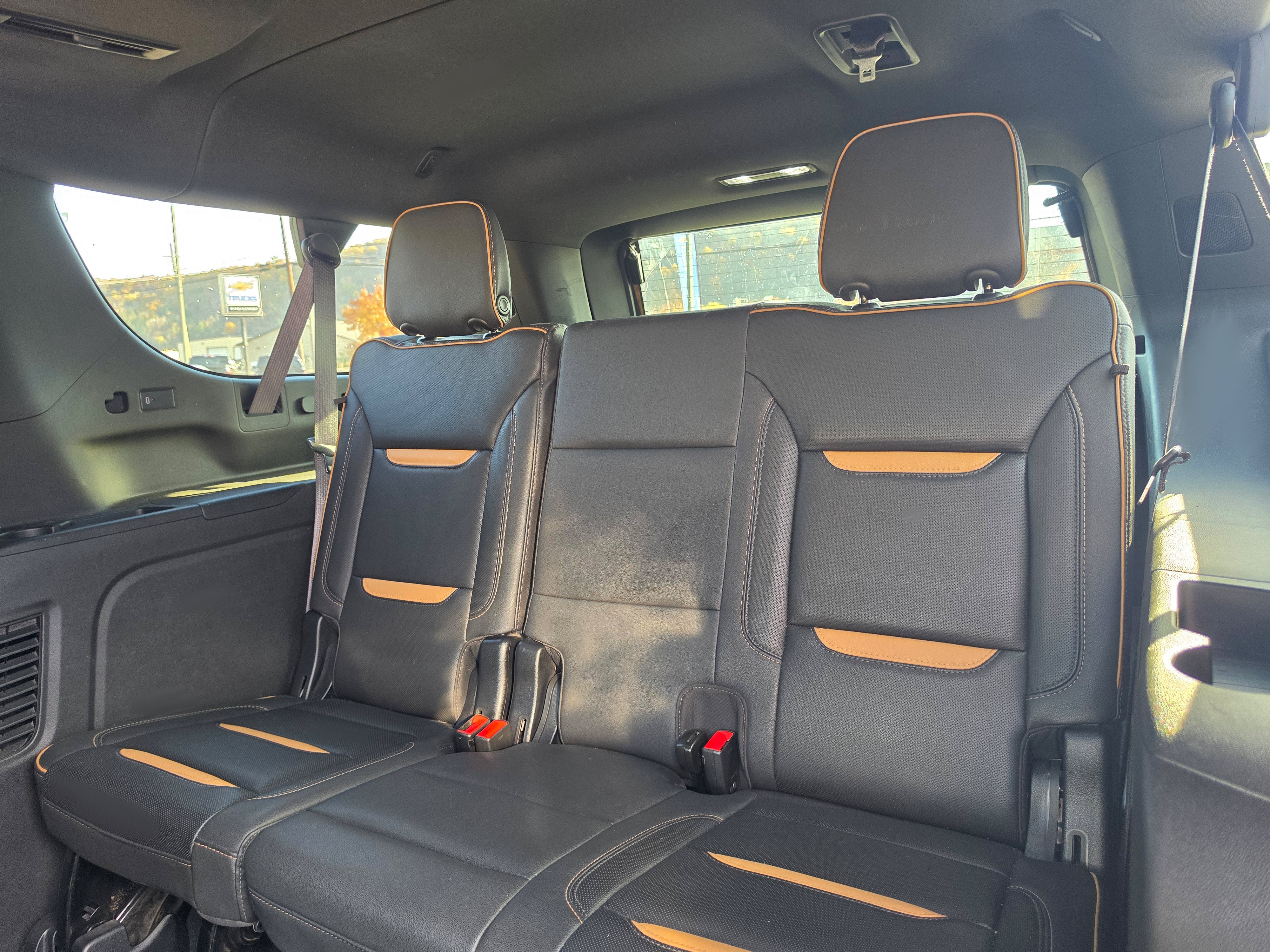 2023 GMC Yukon XL AT4