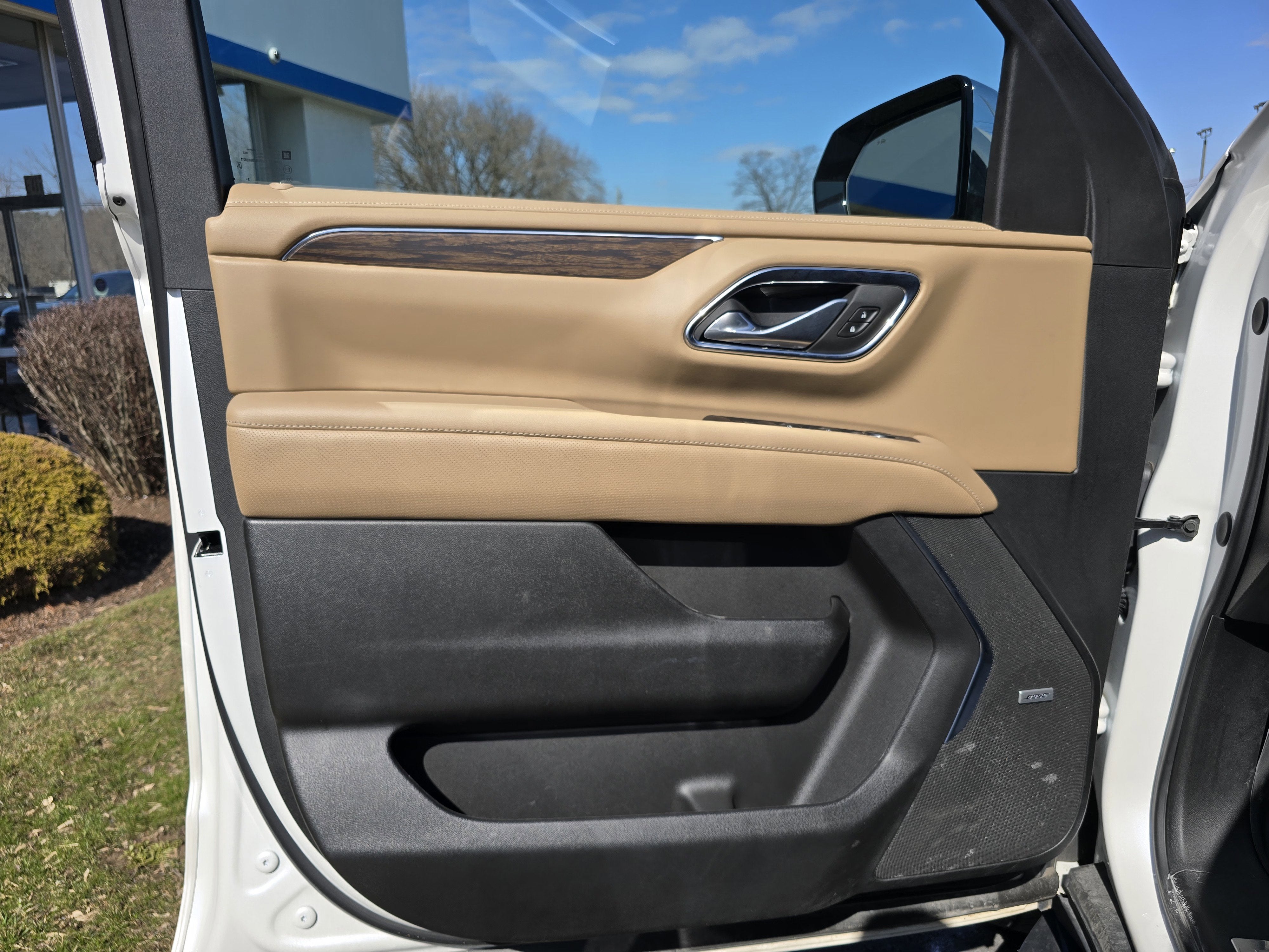 2024 Chevrolet Suburban Premier