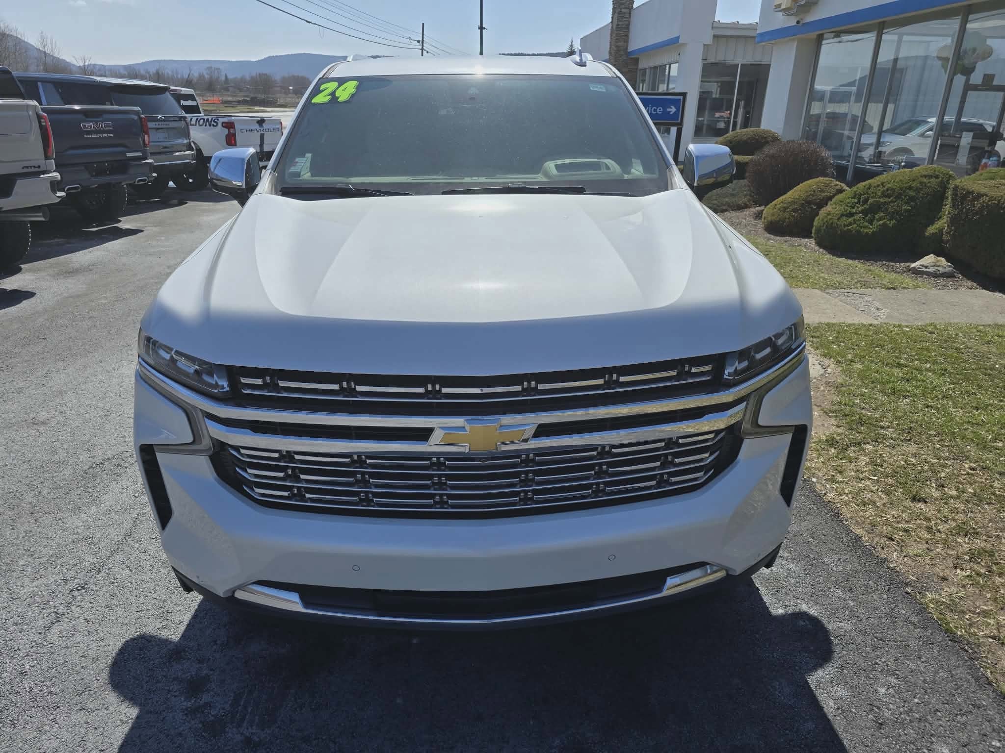 2024 Chevrolet Suburban Premier