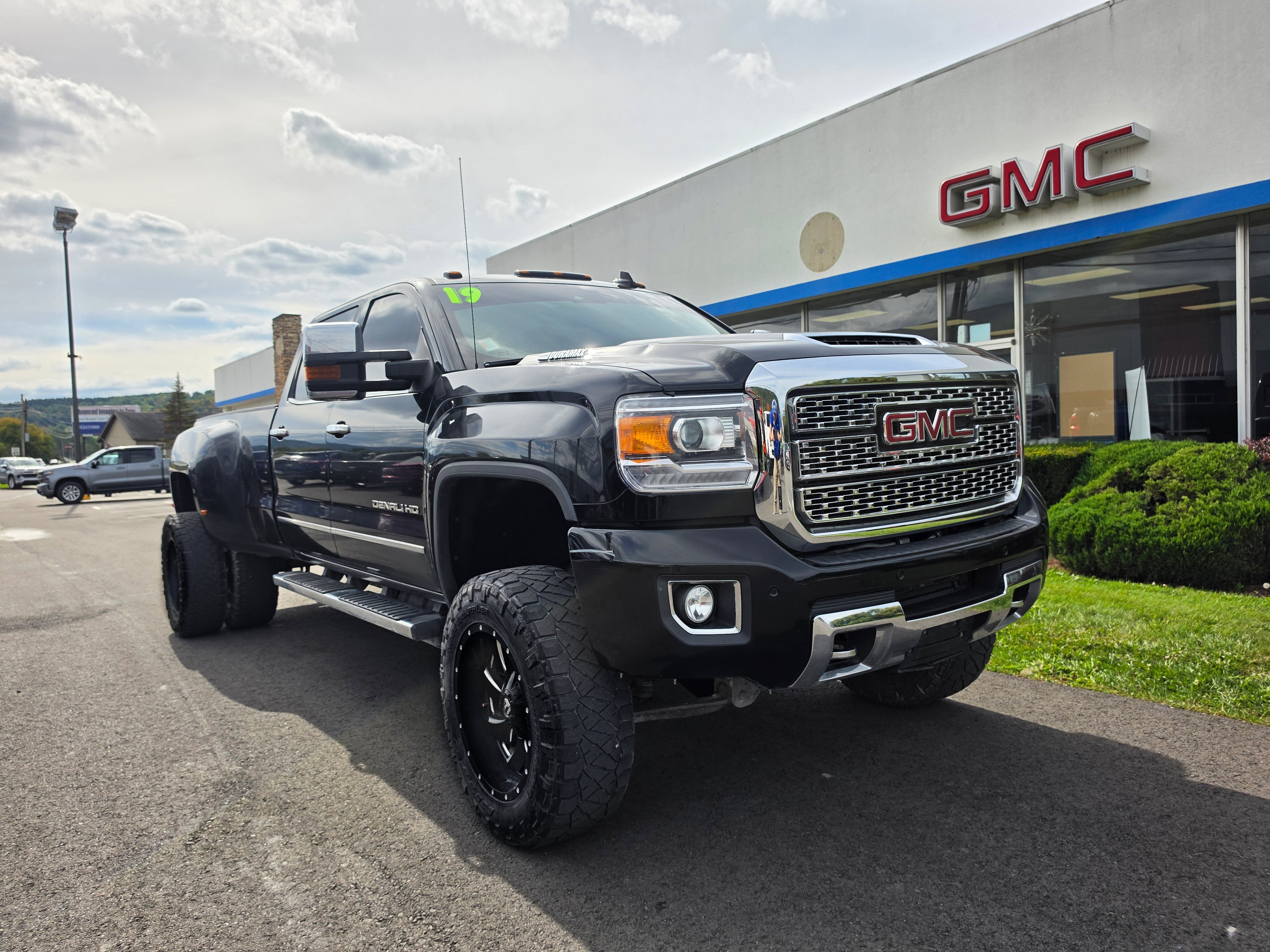 2019 GMC Sierra 3500 Denali HD