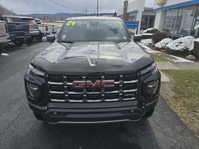 2024 GMC Canyon AT4