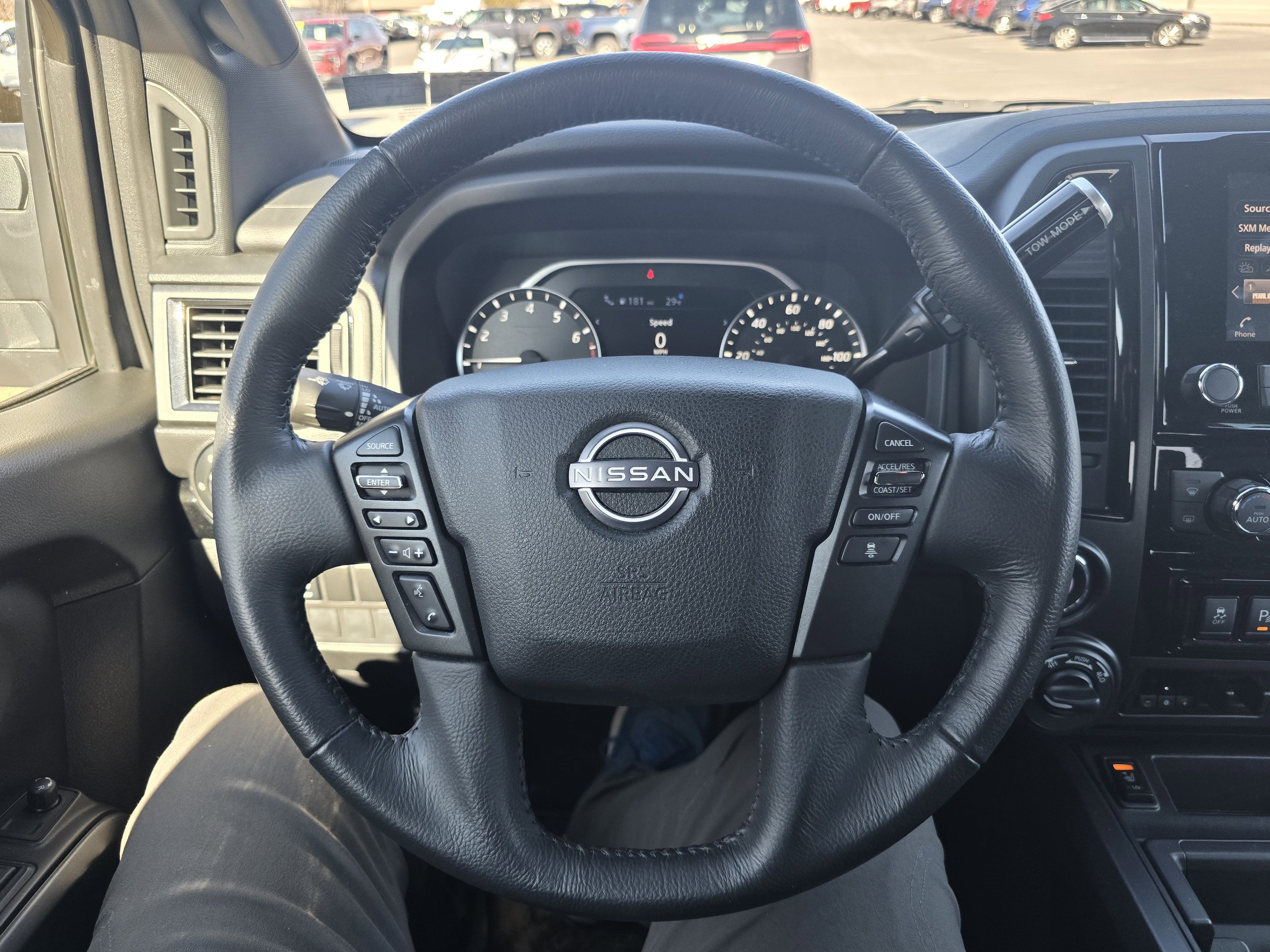 2024 Nissan Titan SV