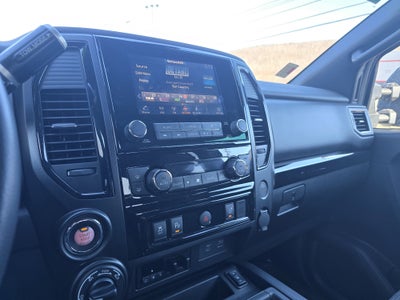 2024 Nissan Titan SV