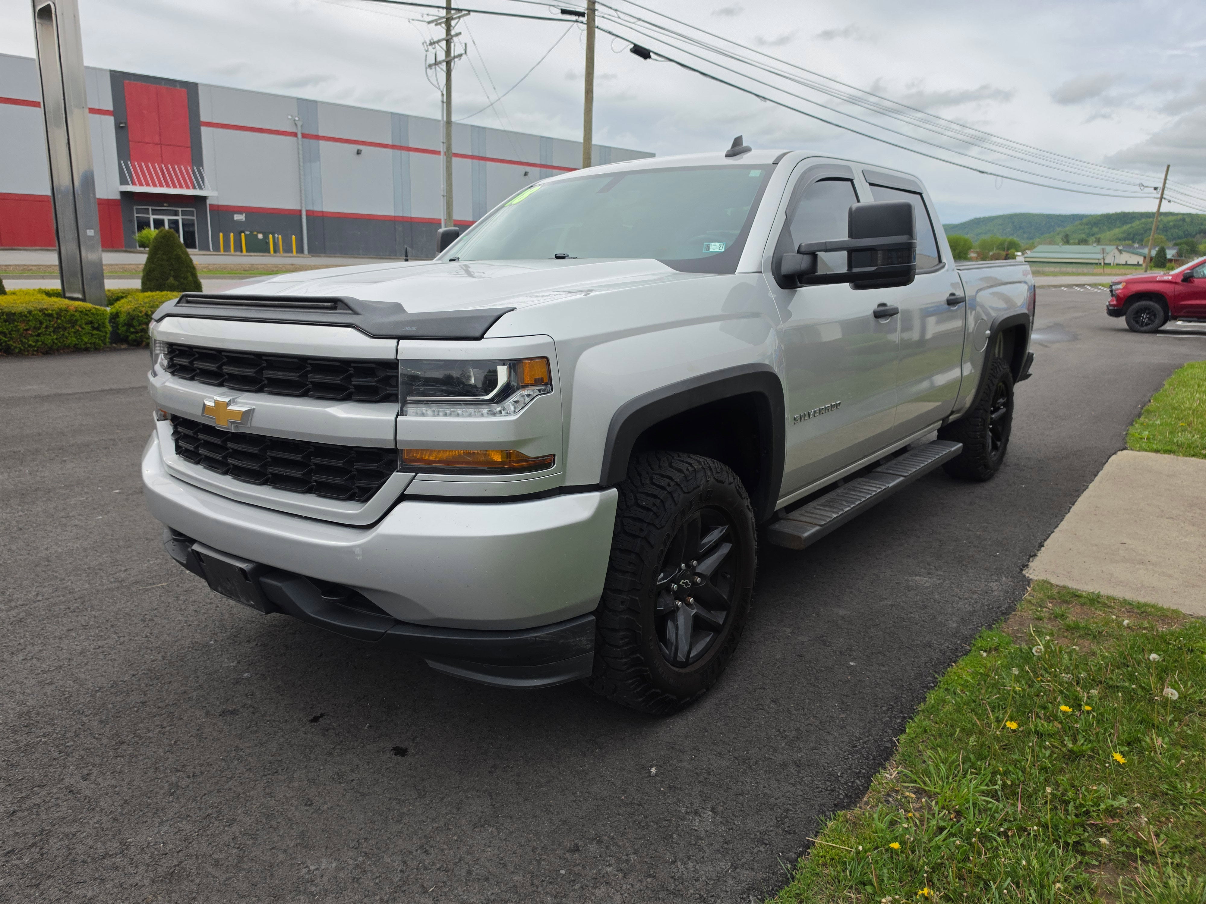 2018 Chevrolet Silverado 1500 Custom