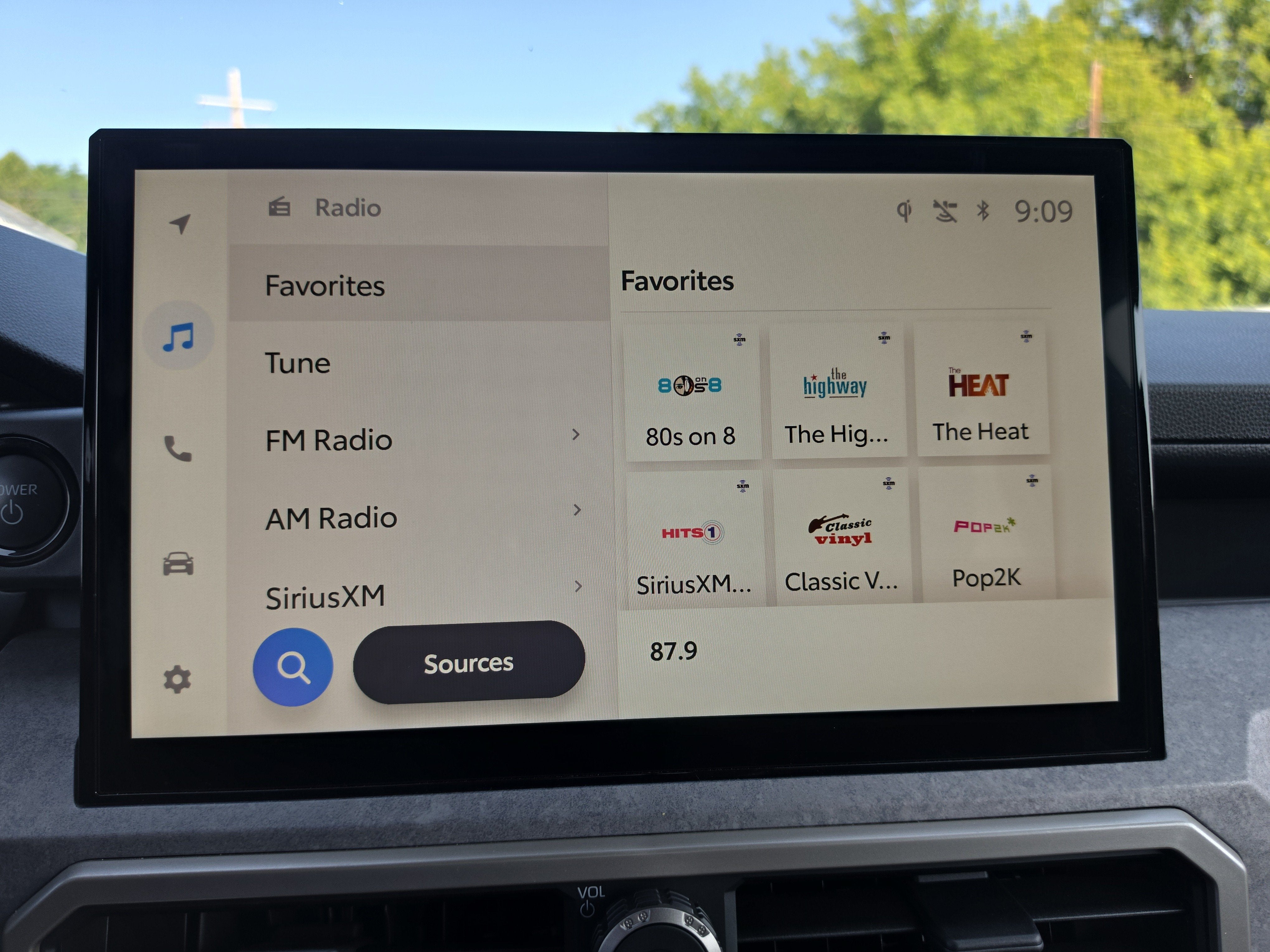 2025 Toyota Tacoma 4WD TRD Sport Hybrid