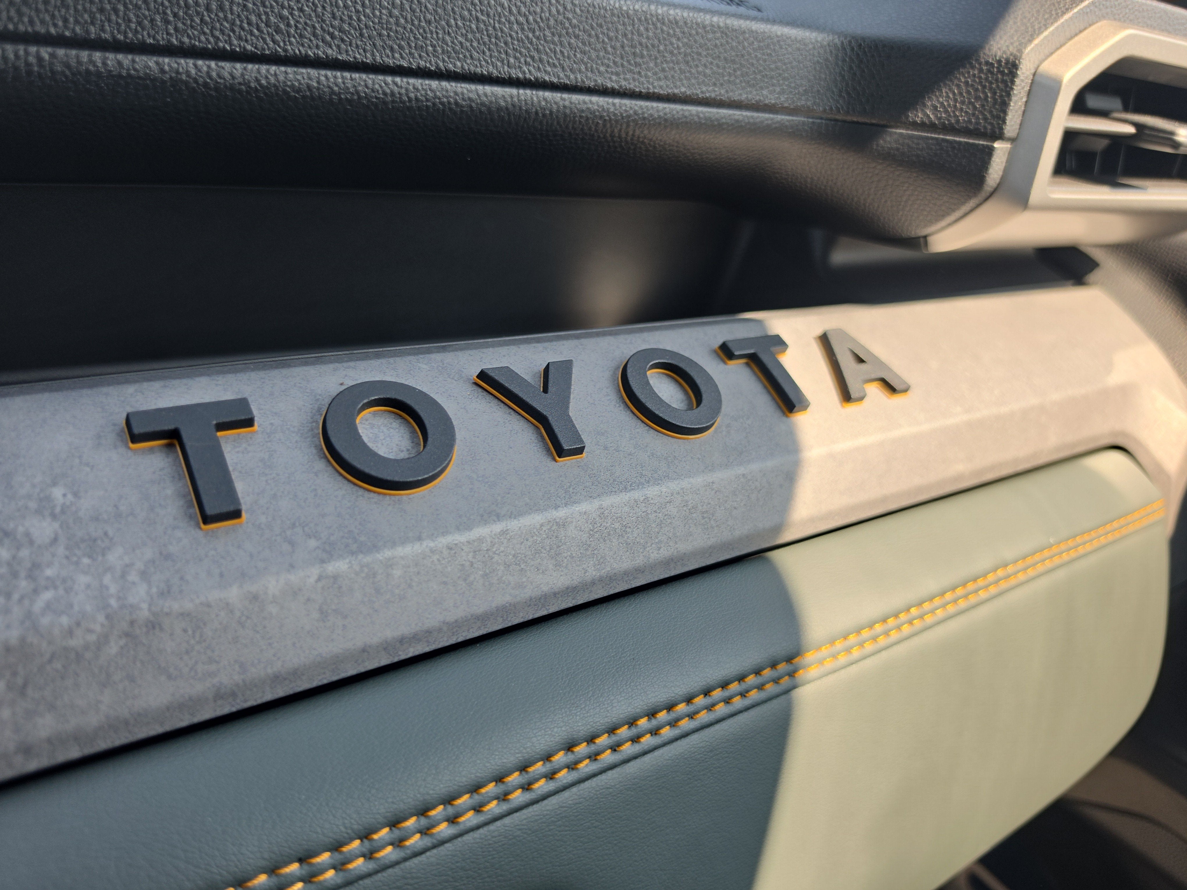 2025 Toyota Tacoma 4WD TRD Sport Hybrid