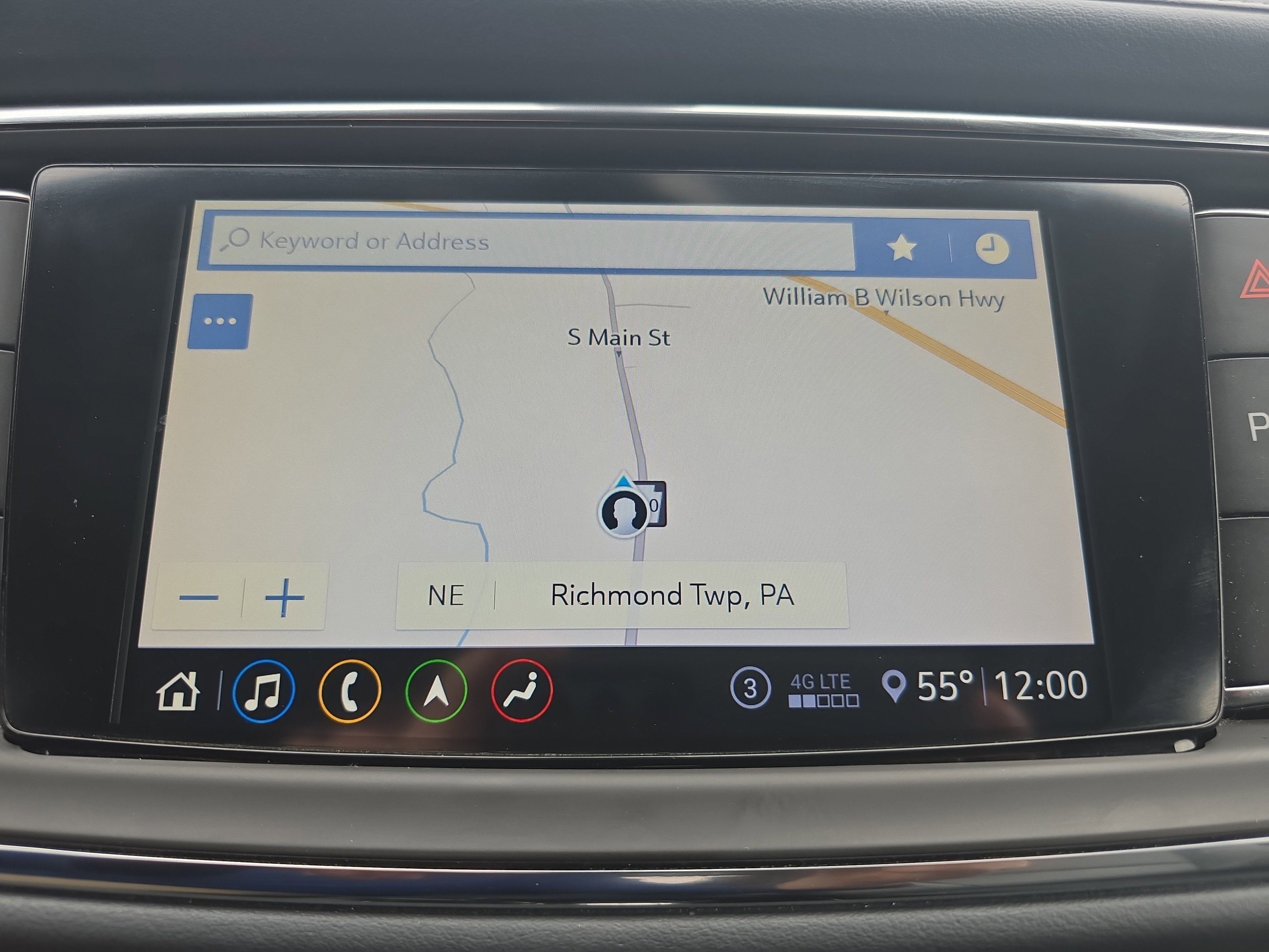 2021 Buick Enclave Essence