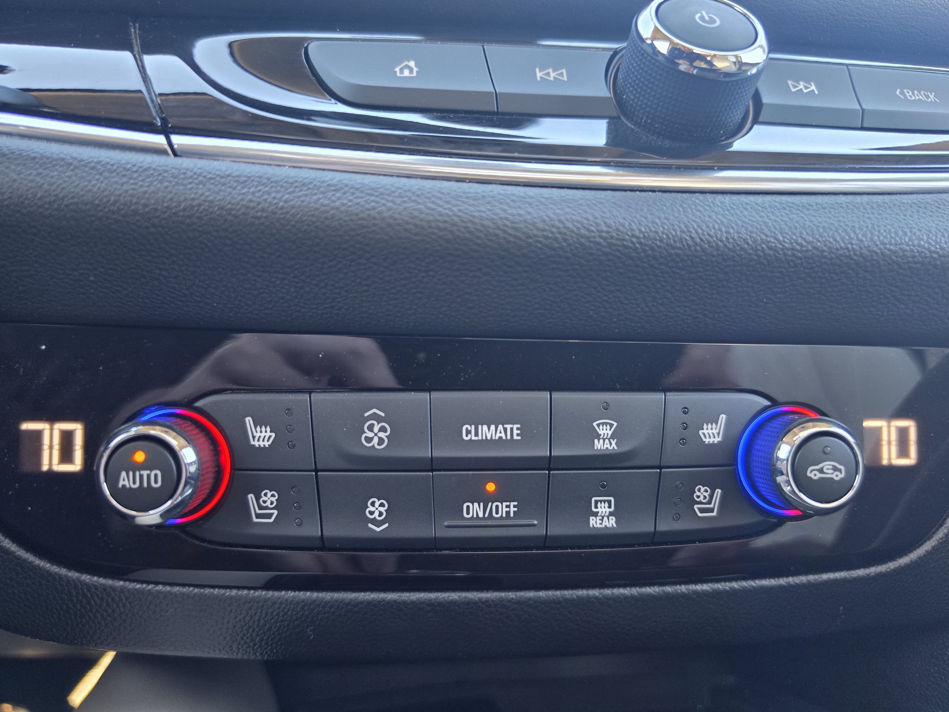 2024 Buick Enclave Avenir