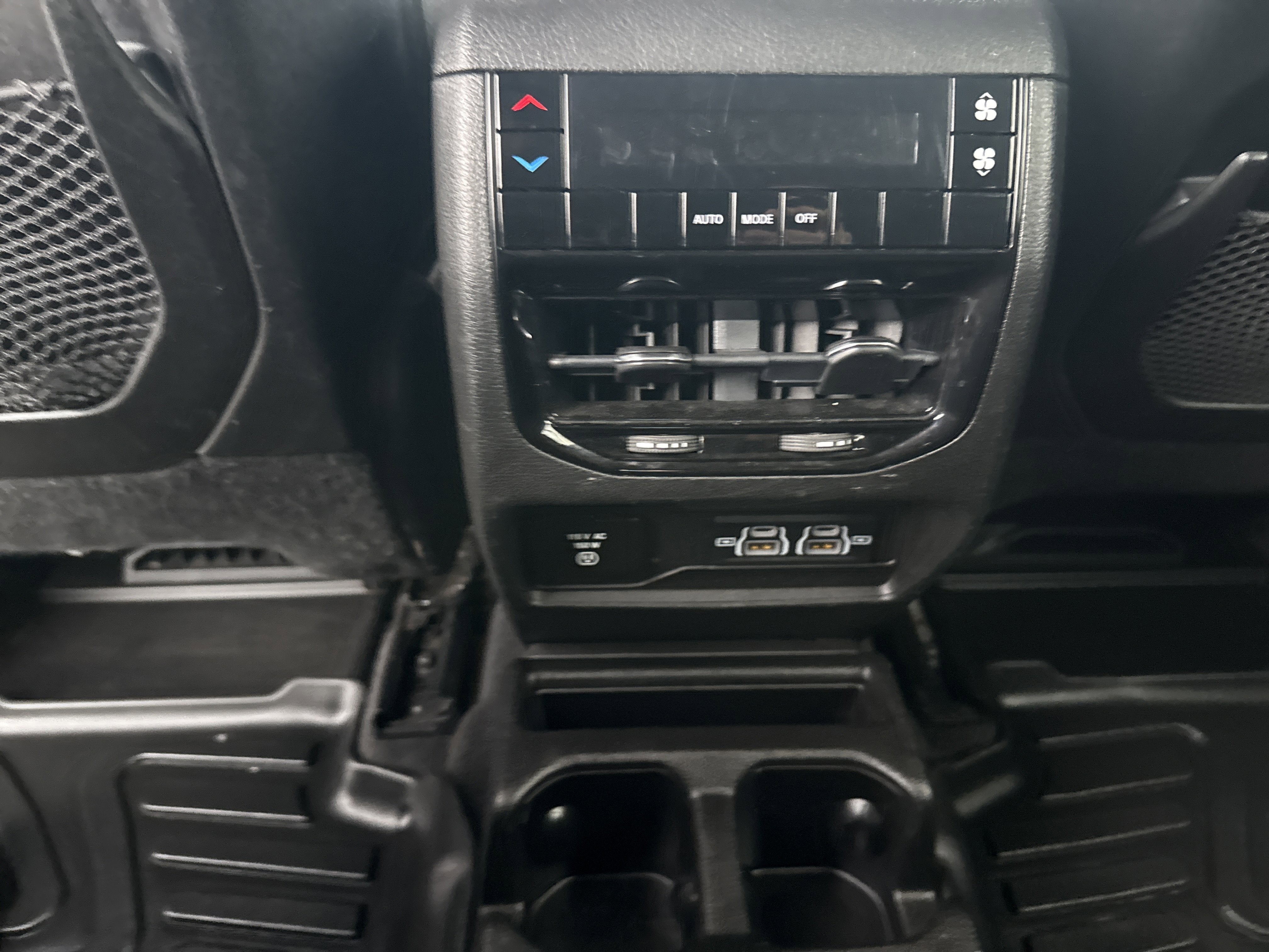 2021 Jeep Grand Cherokee L Laredo