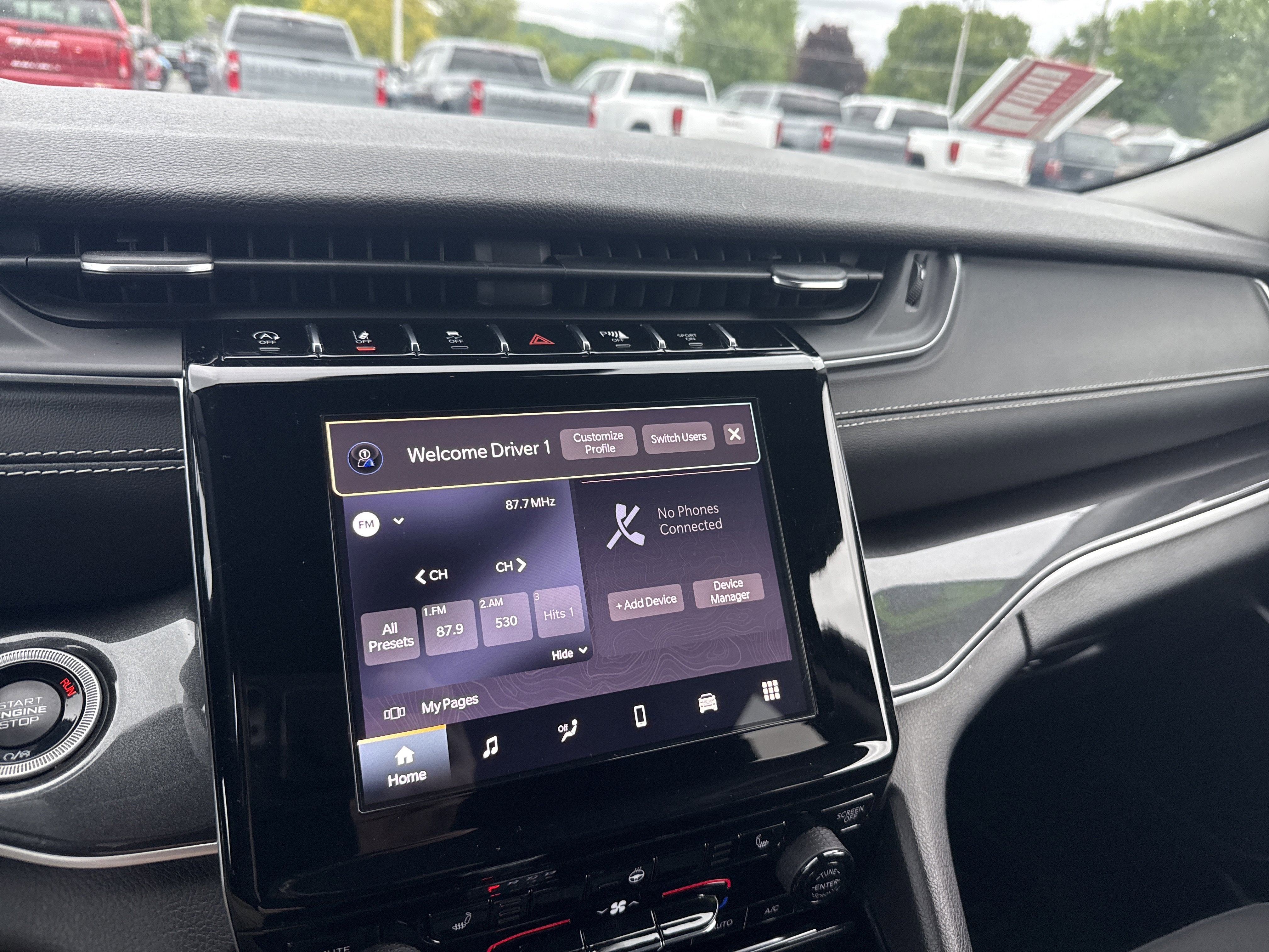 2021 Jeep Grand Cherokee L Laredo