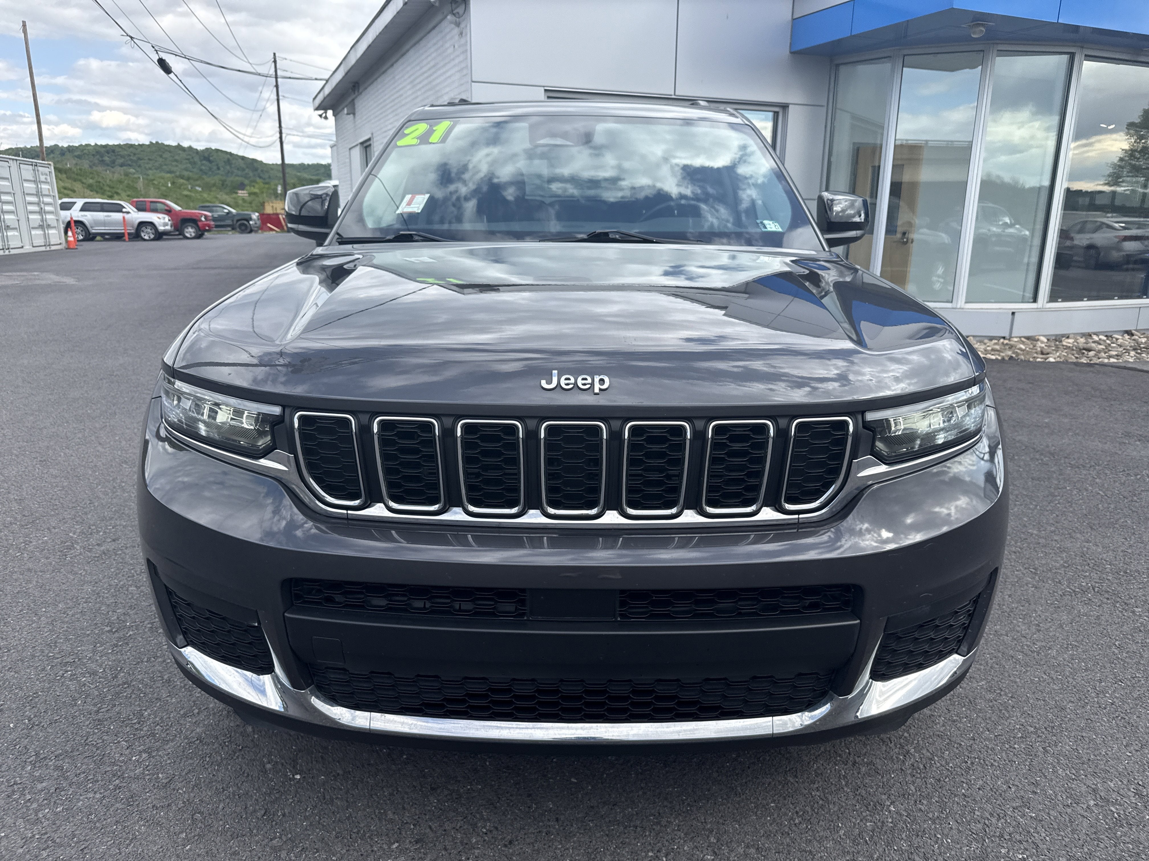 2021 Jeep Grand Cherokee L Laredo