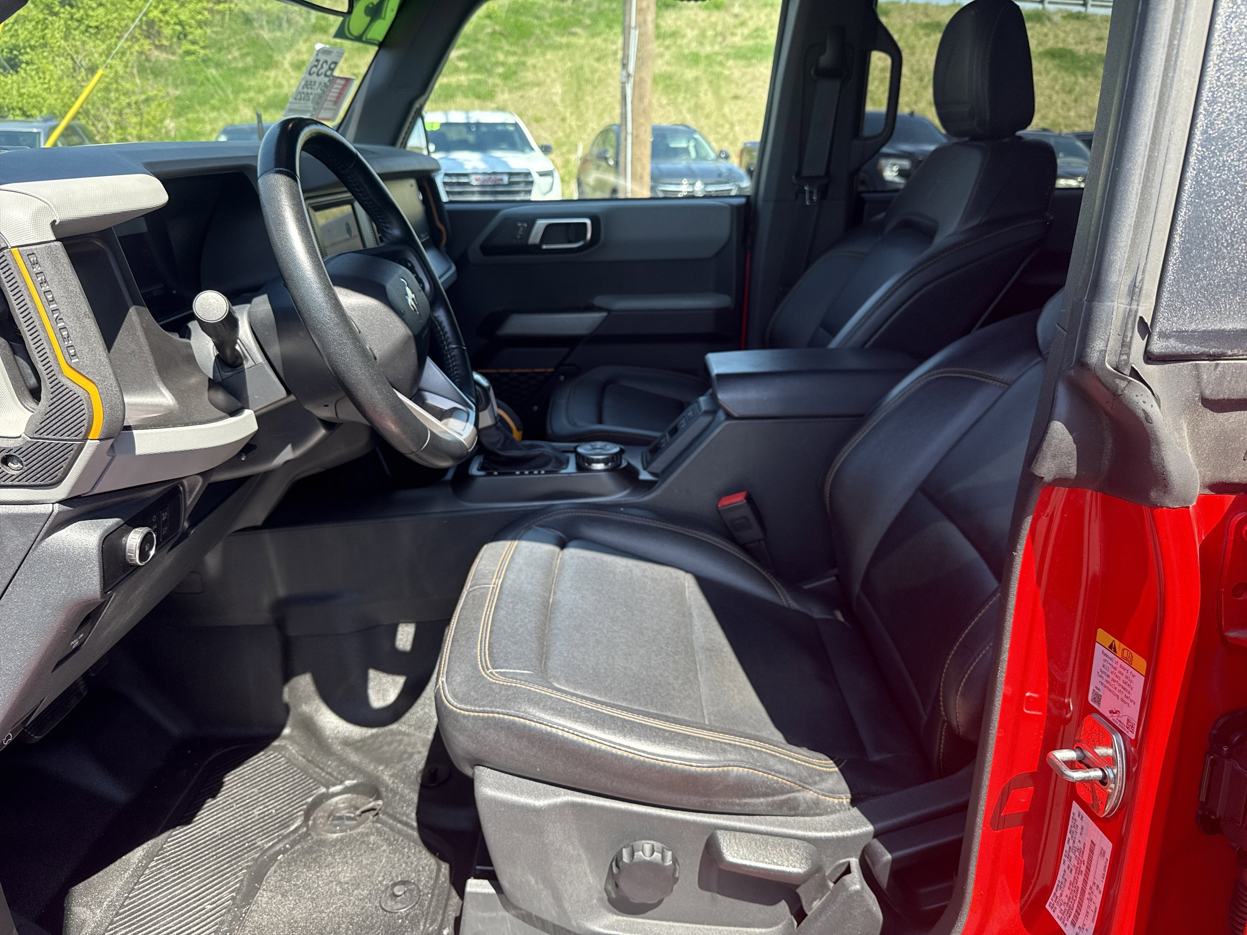 2023 Ford Bronco Base