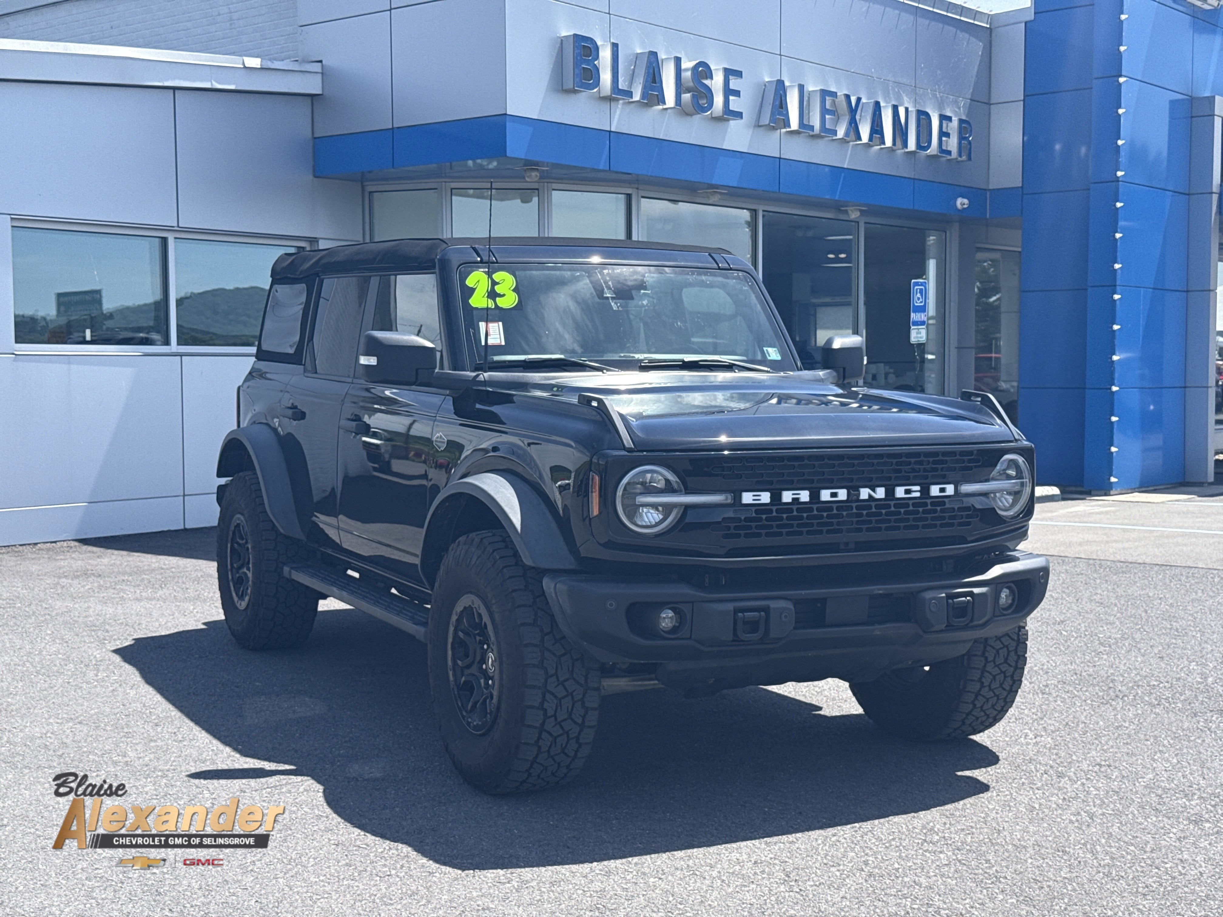 2023 Ford Bronco Wildtrak Advanced 4WD 4-door's photo
