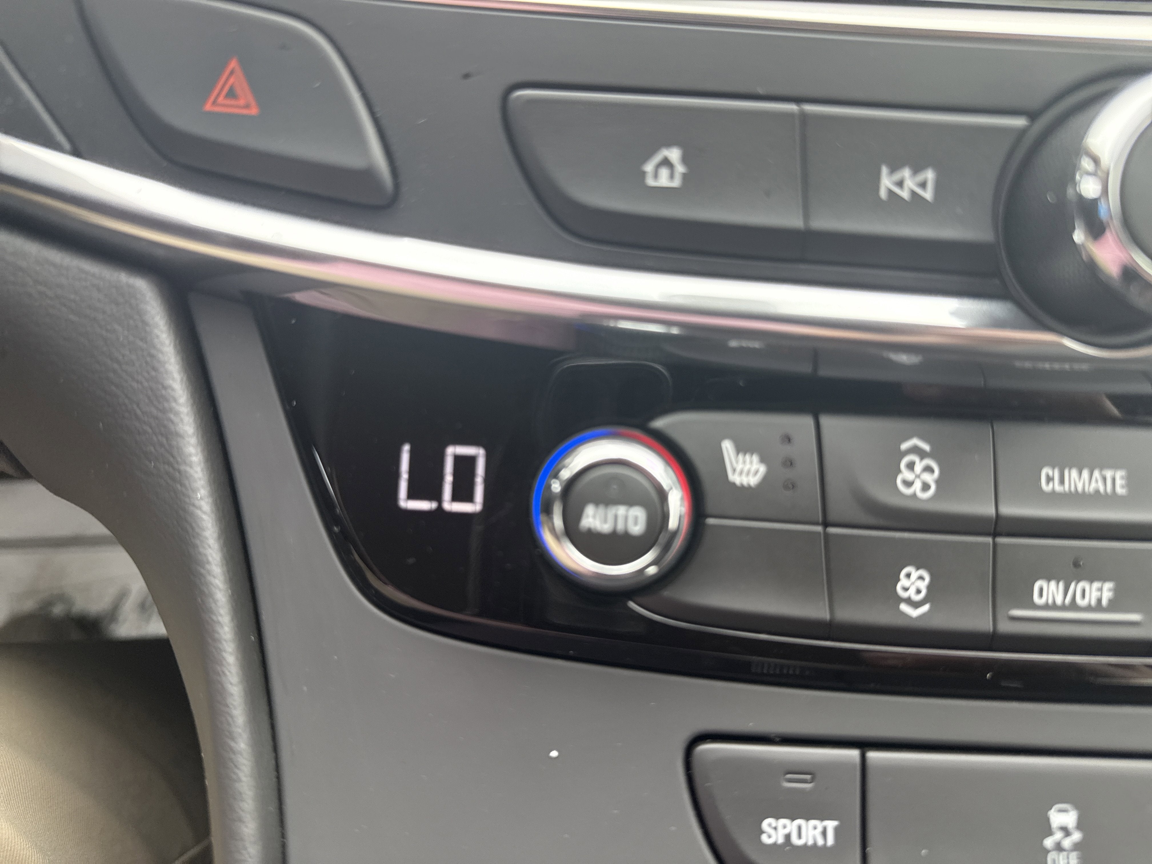 2017 Buick LaCrosse Essence